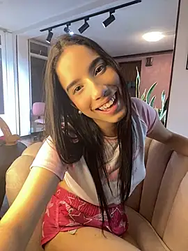 Snapshot of Praga_Pink chatting on 01/11/25, 01:16 Praga Pink online show from 01/11/25, 01:16