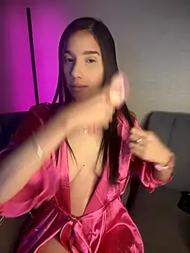 Praga Pink online show from 11/13/25, 05:28