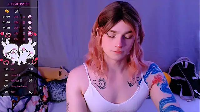 Alice Hells online show from 09/29/25, 05:12