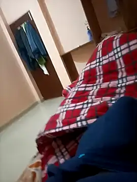 Snapshot of RRahullove69 chatting on 11/11/25, 03:12 RRahullove69 online show from 11/11/25, 03:12