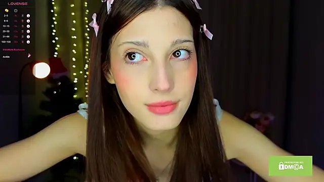 EvaAlson online show from 02/04/25, 08:49