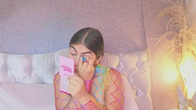 GABYTAYLOR  online show from 04/16/26, 01:34