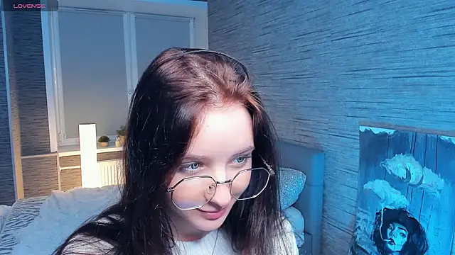 Snapshot of MerylHedley chatting on 12/14/24, 01:16 MerylHedley online show from 12/14/24, 01:16