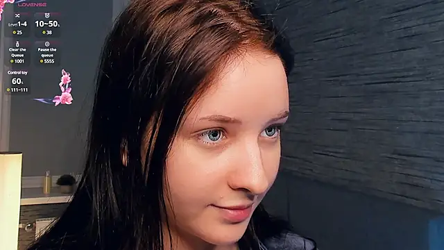 Snapshot of MerylHedley chatting on 02/22/25, 10:07 MerylHedley online show from 02/22/25, 10:07