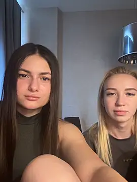 ShySonya online show from 10/04/25, 11:30