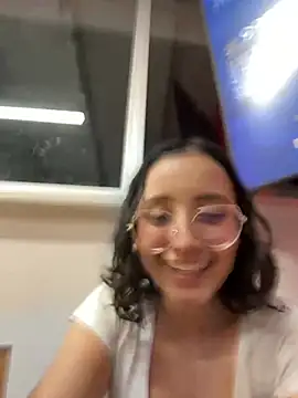 Snapshot of Kay_LustyWife chatting on 01/21/25, 03:48 Kay LustyWife online show from 01/21/25, 03:48