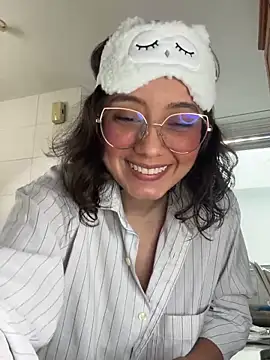 Snapshot of Kay_LustyWife chatting on 01/30/25, 01:53 Kay LustyWife online show from 01/30/25, 01:53