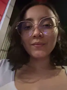 Snapshot of Kay_LustyWife chatting on 02/16/25, 12:52 Kay LustyWife online show from 02/16/25, 12:52