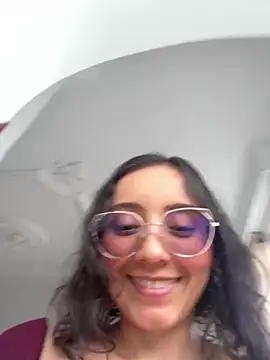 Snapshot of Kay_LustyWife chatting on 02/21/25, 02:27 Kay LustyWife online show from 02/21/25, 02:27