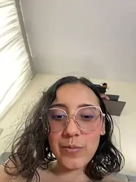 Snapshot of Kay_LustyWife chatting on 02/22/25, 05:13 Kay LustyWife online show from 02/22/25, 05:13