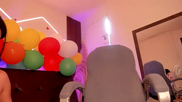 Snapshot of lunaalynch chatting on 03/28/26, 08:30 lunaalynch online show from 03/28/26, 08:30