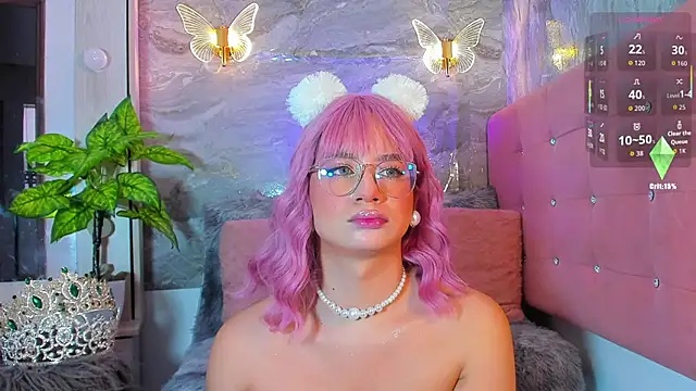 Snapshot of taylorbunny_x chatting on 02/06/26, 10:29 taylorbunny x online show from 02/06/26, 10:29