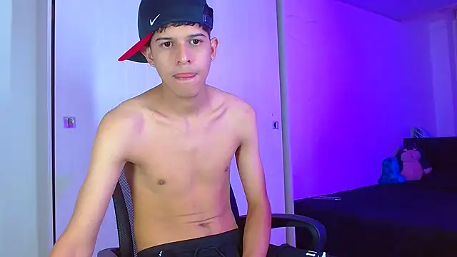 LiamGadiell online show from 01/07/25, 12:13