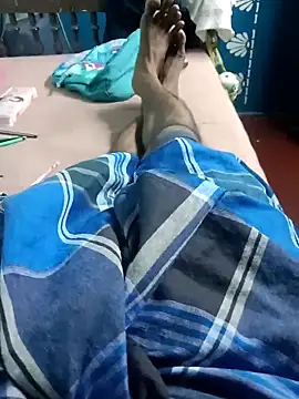 Snapshot of mohan555 chatting on 09/20/25, 04:13 mohan555 online show from 09/20/25, 04:13