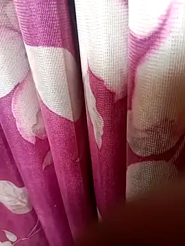 Snapshot of mohan555 chatting on 09/22/25, 06:48 mohan555 online show from 09/22/25, 06:48