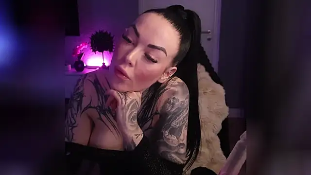 PalinaPr online show from 12/25/24, 11:20