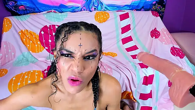 Snapshot of AnnemiekNicole chatting on 02/01/25, 08:47 AnnemiekNicole online show from 02/01/25, 08:47