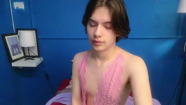 Angel shiny online show from 02/15/25, 02:33