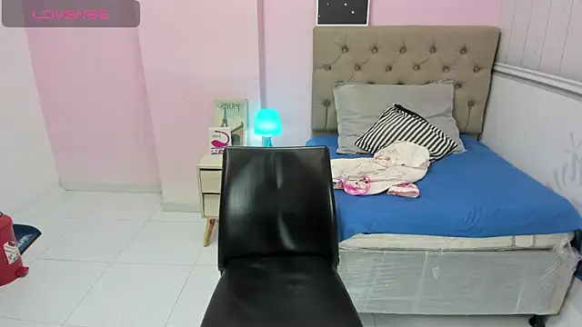 lauren rios7 online show from 01/14/25, 12:54