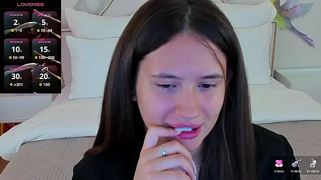 milaleoneli online show from 02/17/26, 03:08