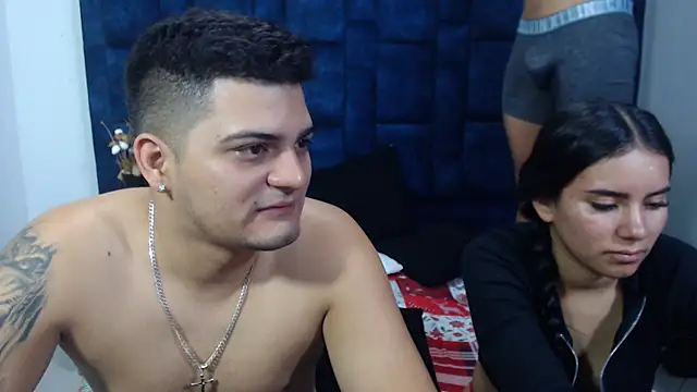 Snapshot of Group_Lustt chatting on 11/26/25, 02:01 Group Lustt online show from 11/26/25, 02:01