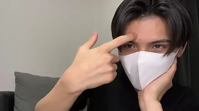 Lio kun online show from 01/28/25, 02:42