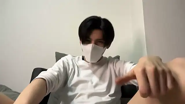 Lio kun online show from 03/07/25, 04:11