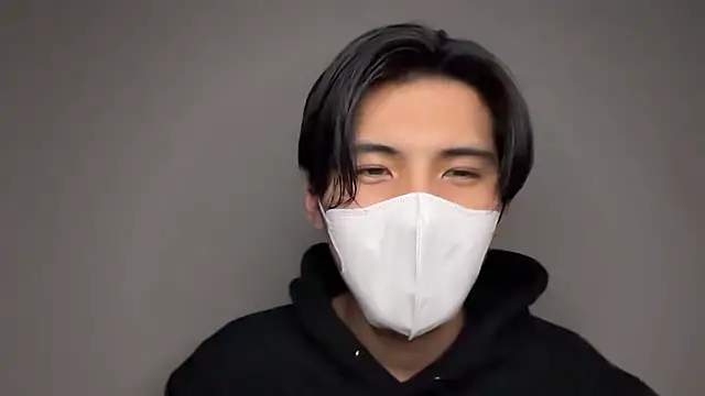 Lio kun online show from 02/17/26, 01:18