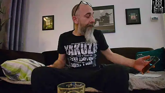 Kingsscepter online show from 02/15/25, 10:42