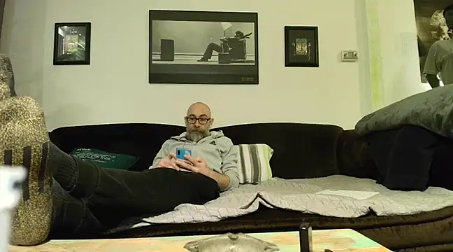 Kingsscepter online show from 02/19/25, 06:00