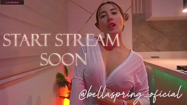Snapshot of b3llaspringg chatting on 06/26/26, 11:42 b3llaspringg online show from 06/26/26, 11:42