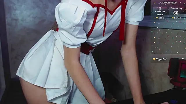 Domiiiniiicana online show from 09/18/25, 04:31