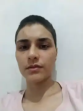 Snapshot of Luci_foxx chatting on 01/08/25, 06:20 Luci foxx online show from 01/08/25, 06:20