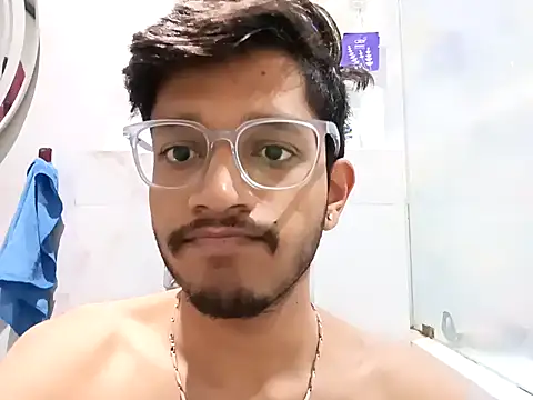 Snapshot of skinnyyyyyyyyy chatting on 01/24/25, 02:49 skinnyyyyyyyyy online show from 01/24/25, 02:49