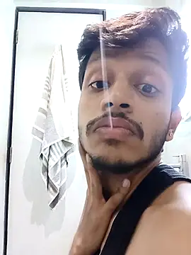 Snapshot of skinnyyyyyyyyy chatting on 09/29/25, 04:39 skinnyyyyyyyyy online show from 09/29/25, 04:39