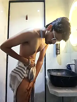 skinnyyyyyyyyy online show from 11/08/25, 04:45