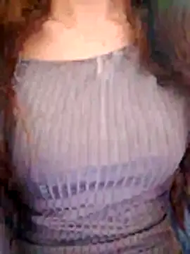 Snapshot of sandi-55 chatting on 05/06/26, 04:34 sandi-55 online show from 05/06/26, 04:34