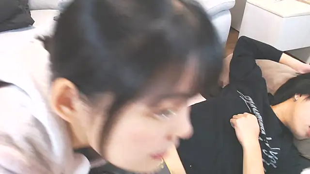 Snapshot of nmnk_CH chatting on 12/22/24, 05:10 nmnk CH online show from 12/22/24, 05:10