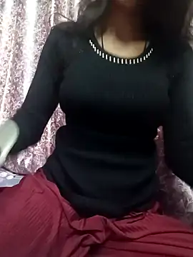 Snapshot of Sanjana-Mehar chatting on 12/01/25, 01:32 Sanjana-Mehar online show from 12/01/25, 01:32