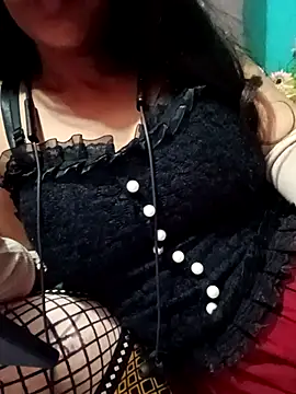 Snapshot of Sanjana-Mehar chatting on 12/02/25, 01:33 Sanjana-Mehar online show from 12/02/25, 01:33