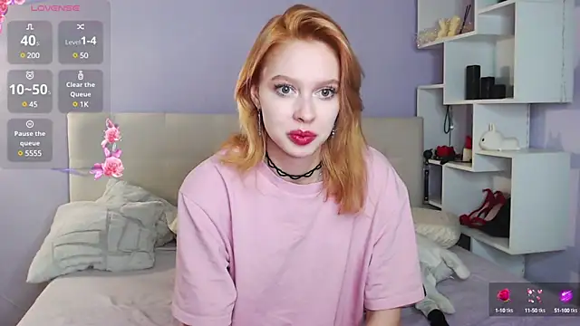 Snapshot of White_Lioness chatting on 02/18/25, 03:43 White Lioness online show from 02/18/25, 03:43