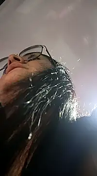 Snapshot of Hanna_Kinsley chatting on 01/05/25, 02:38 Hanna Kinsley online show from 01/05/25, 02:38