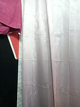 Snapshot of Hanna_Kinsley chatting on 10/15/25, 05:35 Hanna Kinsley online show from 10/15/25, 05:35