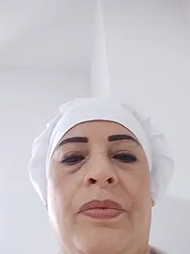 Snapshot of _Prinscarlet_ chatting on 11/15/25, 01:18 Prinscarlet online show from 11/15/25, 01:18