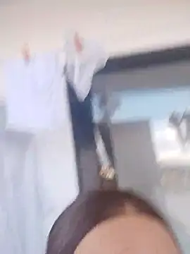 Snapshot of _Prinscarlet_ chatting on 12/17/25, 10:16 Prinscarlet online show from 12/17/25, 10:16