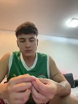 LCarreraa online show from 03/02/26, 01:08