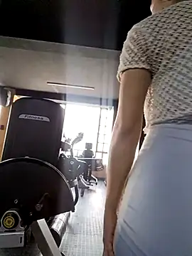 Karolgood3 online show from 03/10/25, 04:14