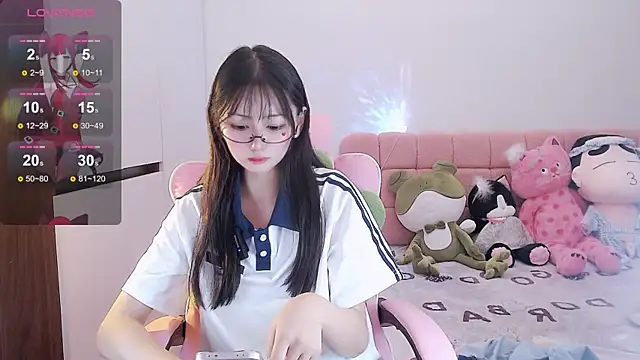 Snapshot of Xiaomi-Angela chatting on 12/21/24, 06:44 Xiaomi-Angela online show from 12/21/24, 06:44