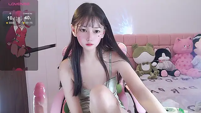 Snapshot of Xiaomi-Angela chatting on 12/23/24, 04:50 Xiaomi-Angela online show from 12/23/24, 04:50