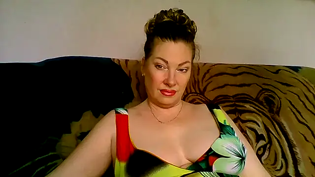 Snapshot of maritanna chatting on 06/27/26, 05:01 maritanna online show from 06/27/26, 05:01